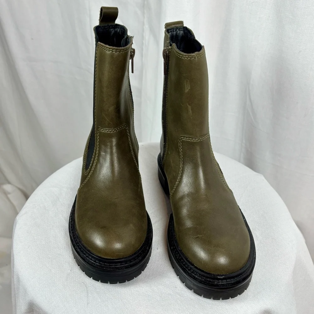 ZARA‎ Olive Green Leather Chelsea Boots Women’s EU 35 / US 3.5 /  Junior 4.5